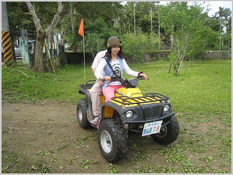 2014-03-27 08-57-37樂山飆登山車.JPG